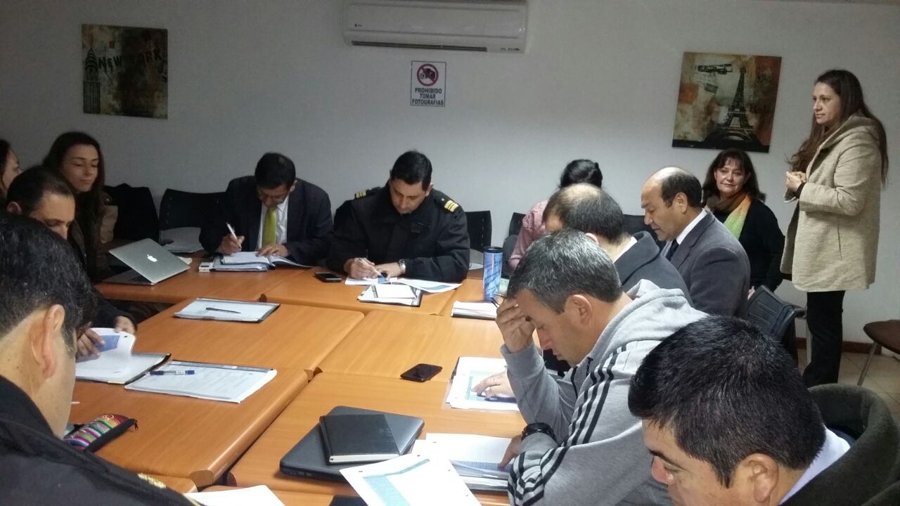 CONTINÚAN LOS TRABAJOS CONJUNTOS DEL MECESUP ENTRE LA APOLINAV Y ESGRUM. CONTINÚAN LOS TRABAJOS CONJUNTOS DEL MECESUP ENTRE LA APOLINAV Y ESGRUM.