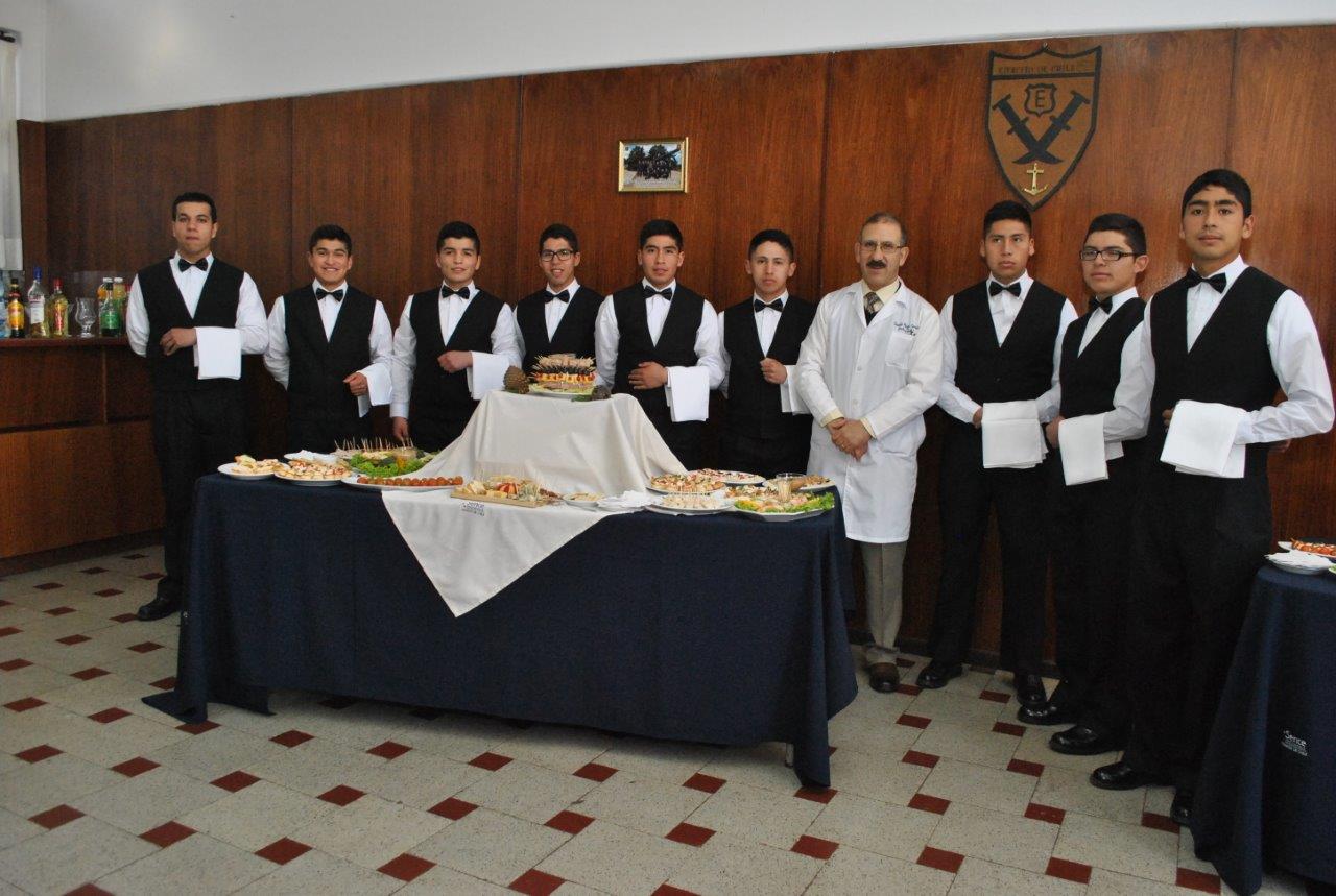 DEGUSTACIÓN REALIZARON LOS CURSOS SENCE DE LA ACADEMIA POLITÉCNICA NAVAL. DEGUSTACIÓN REALIZARON LOS CURSOS SENCE DE LA ACADEMIA POLITÉCNICA NAVAL.