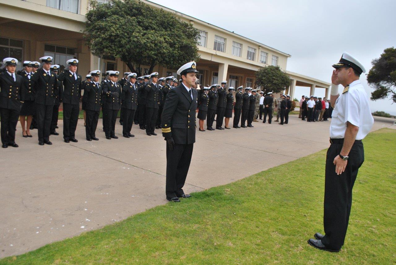 CURSO DE GUARDIAMARINAS 2017 FINALIZÓ SU ESTADÍA EN APOLINAV. CURSO DE GUARDIAMARINAS 2017 FINALIZÓ SU ESTADÍA EN APOLINAV.