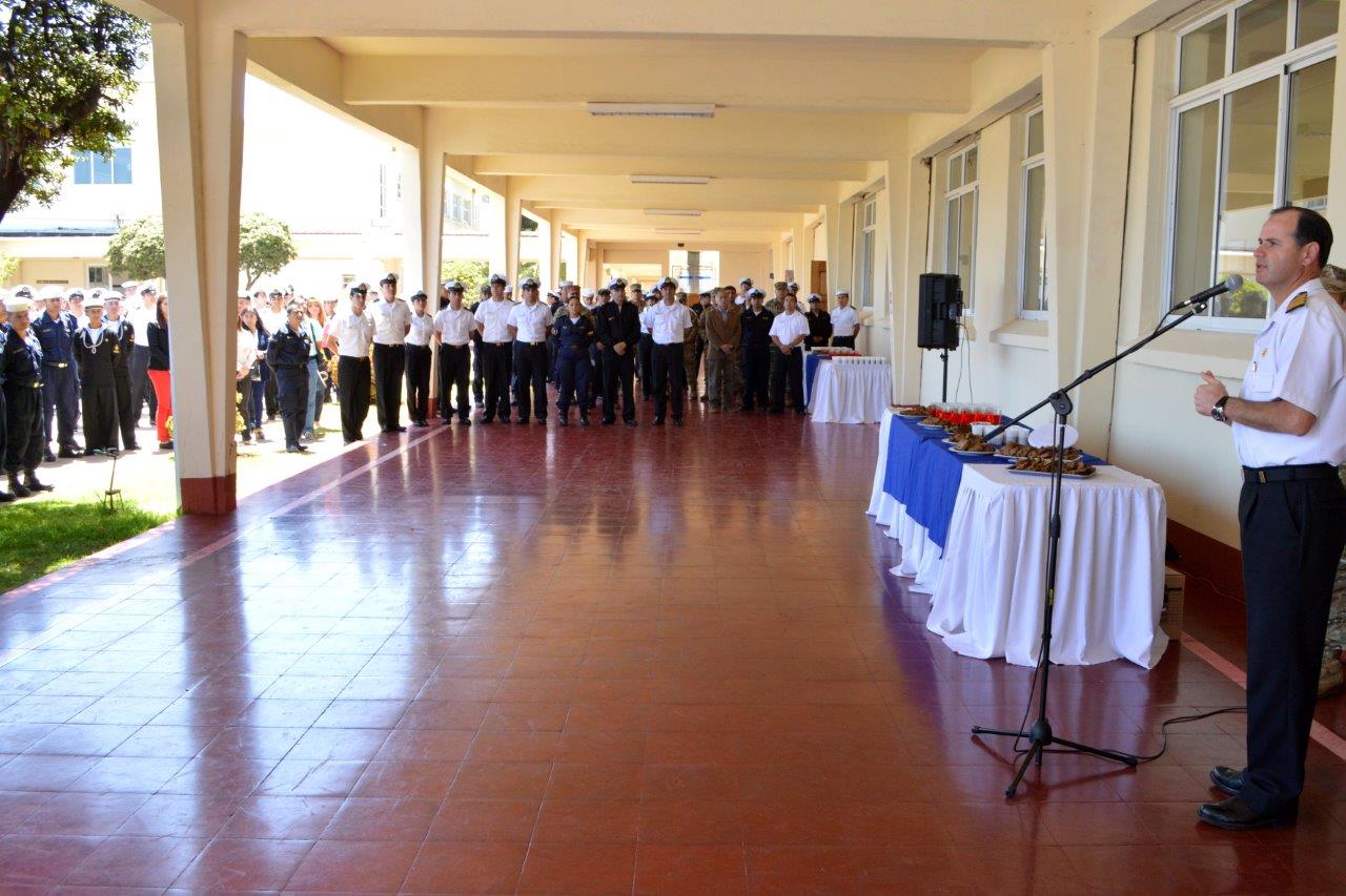 SALUDO NAVIDEÑO REALIZA LA APOLINAV. SALUDO NAVIDEÑO REALIZA LA APOLINAV.