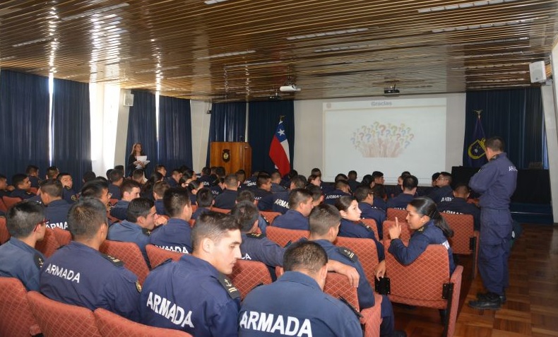 DIREBIEN REALIZÓ CONFERENCIA SOBRE BENEFICIOS DE LA CUOTA C.A.R. A MARINEROS DE LA APOLINAV. DIREBIEN REALIZÓ CONFERENCIA SOBRE BENEFICIOS DE LA CUOTA C.A.R. A MARINEROS DE LA APOLINAV.