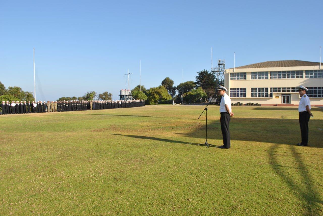 APOLINAV RECIBE A LOS GRUMETES ALUMNOS. APOLINAV RECIBE A LOS GRUMETES ALUMNOS.
