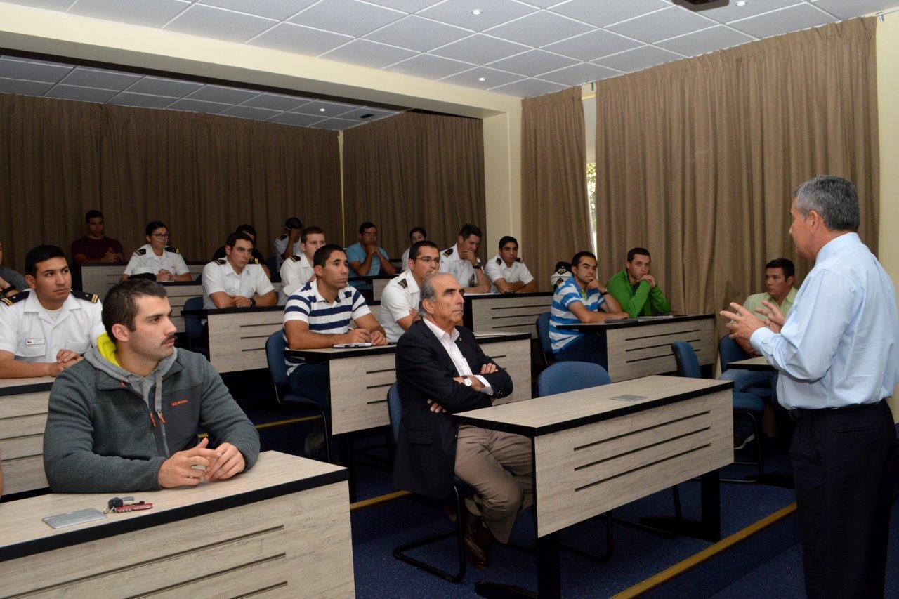 APOLINAV REALIZA SEMINARIO DE ADMINISTRACIÓN ESTRATÉGICA PARA OFICIALES ALUMNOS. APOLINAV REALIZA SEMINARIO DE ADMINISTRACIÓN ESTRATÉGICA PARA OFICIALES ALUMNOS.