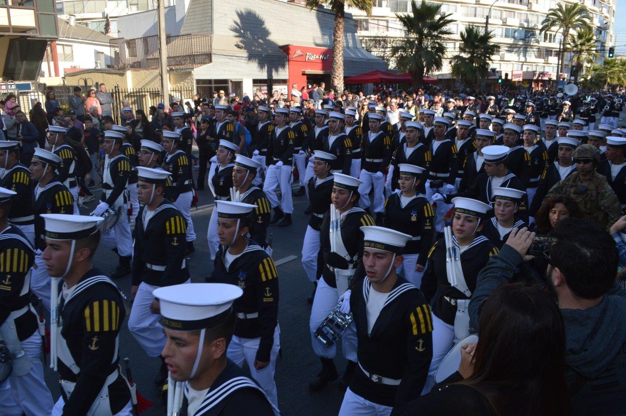 APOLINAV PRESENTE EN CONMEMORACIÓN A LAS GLORIAS NAVALES. APOLINAV PRESENTE EN CONMEMORACIÓN A LAS GLORIAS NAVALES.