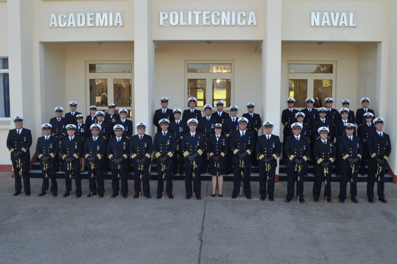 CEREMONIA MILITAR EN APOLINAV POR CONDECORACIÓN BICENTENARIO Y POR AÑOS DE SERVICIO. CEREMONIA MILITAR EN APOLINAV POR CONDECORACIÓN BICENTENARIO Y POR AÑOS DE SERVICIO.
