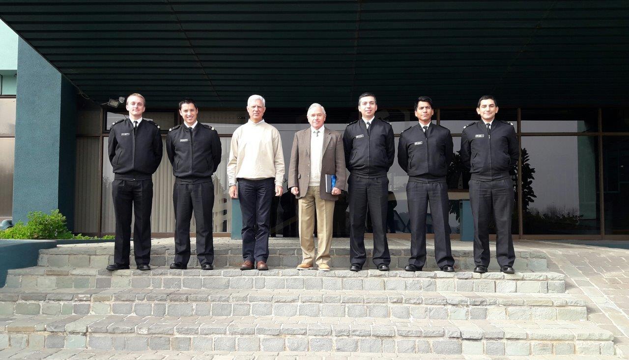 VISITA PROFESIONAL REALIZÓ EL 7° AÑO INGENIERÍA ELECTRÓNICA DE LA APOLINAV. VISITA PROFESIONAL REALIZÓ EL 7° AÑO INGENIERÍA ELECTRÓNICA DE LA APOLINAV.