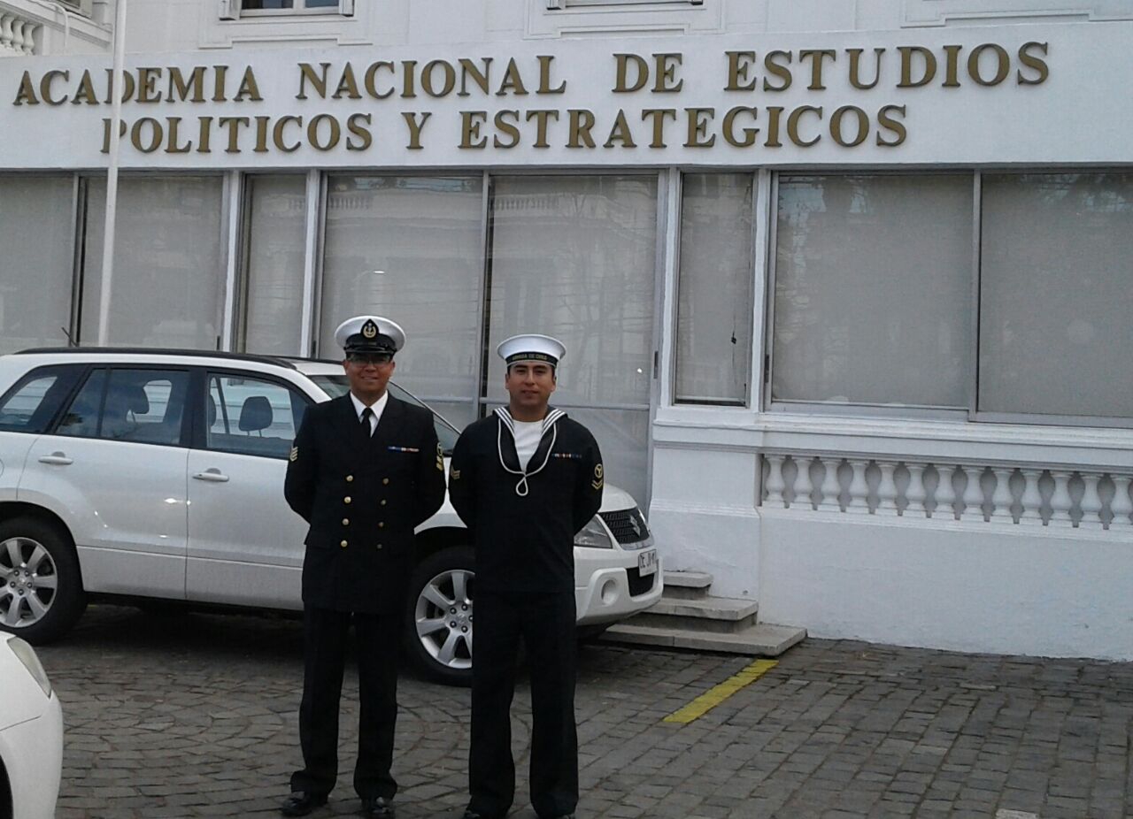 ESCUELA DE INCENDIO APOLINAV INSTRUYE A LA DOTACIÓN DE LA ANEPE ESCUELA DE INCENDIO APOLINAV INSTRUYE A LA DOTACIÓN DE LA ANEPE