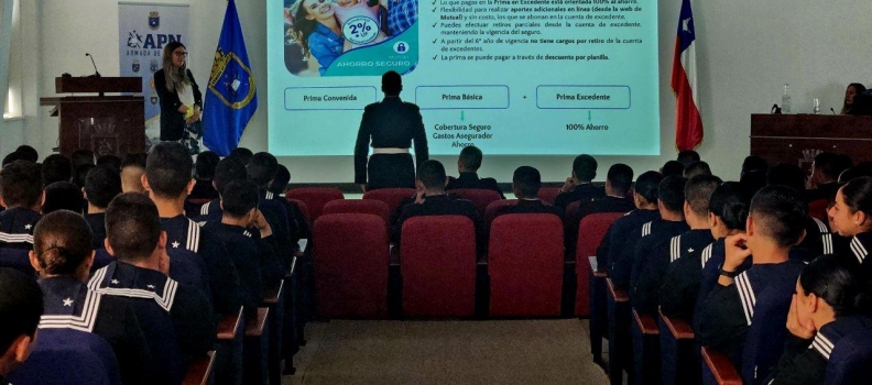 GRUMETES DE LA ACADEMIA POLITÉCNICA NAVAL PARTICIPAN EN CHARLAS INFORMATIVAS DE LA MUTUAL DE SEGUROS DE CHILE.