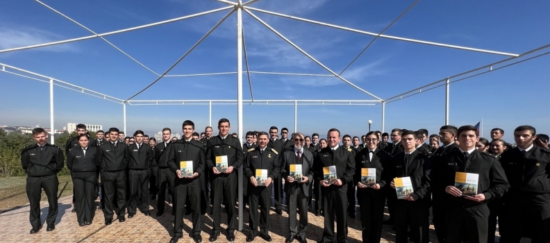 CURSO DE GUARDIAMARINAS 2023 FINALIZÓ SU ESTADÍA EN LA ACADEMIA POLITÉCNICA NAVAL.