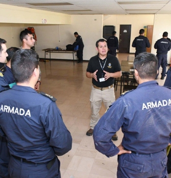 ACADEMIA POLITÉCNICA NAVAL FINALIZÓ CURSO REMA DE APRESTO ANTÁRTICO 2024.