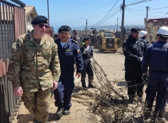 EL JEFE DE LA FUERZA DE TAREAS DE VIÑA DEL MAR REALIZÓ VISITA OPERATIVA AL PERSONAL DESPLEGADO EN EL INCENDIO.