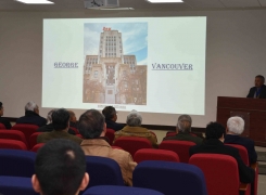 ACADEMIA DE HISTORIA NAVAL Y MARÍTIMA DE CHILE EXPONE EN LA ACADEMIA POLITÉCNICA NAVAL.