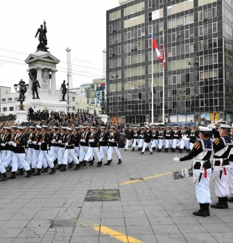 ACADEMIA POLITÉCNICA NAVAL PARTICIPÓ EN CONMEMORACIÓN A LAS GLORIAS NAVALES.