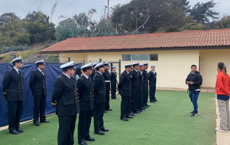 ACADEMIA POLITÉCNICA NAVAL PREPARANDO MONITORES EN  ACONDICIONAMIENTO FÍSICO.