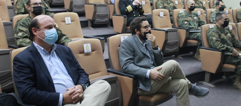 DIRECTOR DE LA ACADEMIA POLITÉCNICA NAVAL PARTICIPA EN SEMINARIO PRESENCIAL DE LA ACADEMIA POLITÉCNICA MILITAR.