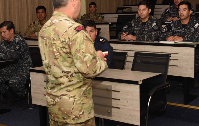 ACADEMIA POLITÉCNICA NAVAL REALIZA CURSO PARA INSTRUCTORES MILITARES.