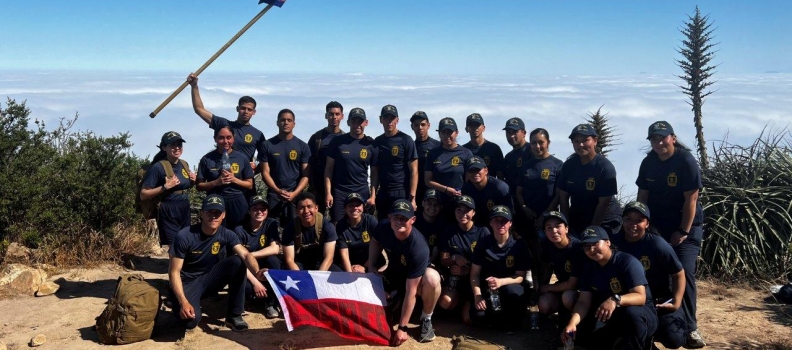 ALUMNOS DE LA ESCUELA DE ABASTECIMIENTO Y SERVICIOS EN TERRENO.