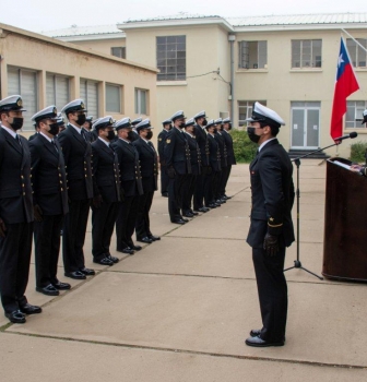 LA ACADEMIA POLITÉCNICA NAVAL FINALIZÓ EL 2° CURSO DE MANDO 2022.