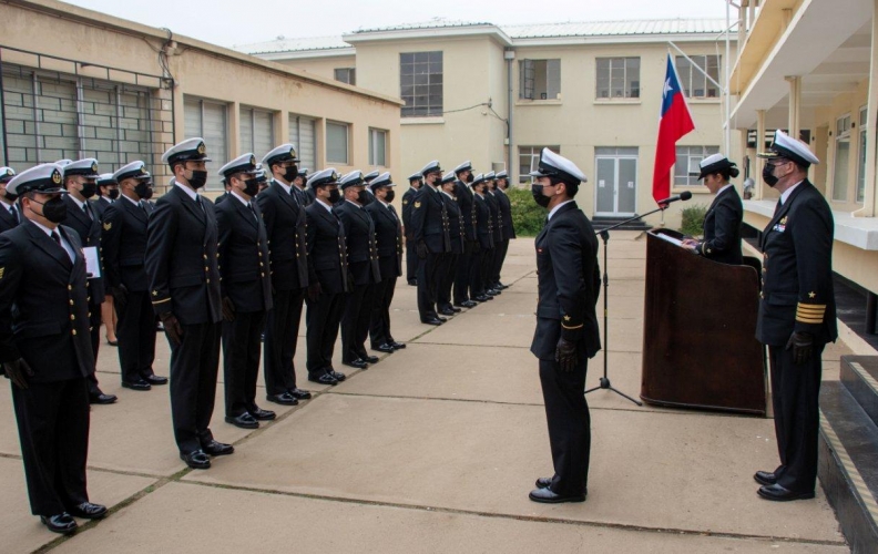 LA ACADEMIA POLITÉCNICA NAVAL FINALIZÓ EL 2° CURSO DE MANDO 2022.