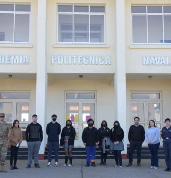 ALUMNOS DE COLEGIO CHILENO BRITÁNICO VISITARON LA ACADEMIA POLITÉCNICA NAVAL.