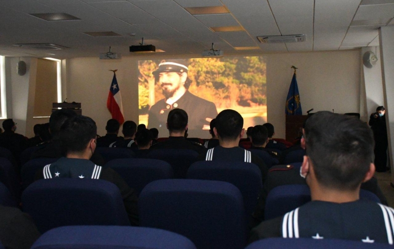 LA ACADEMIA POLITÉCNICA NAVAL EFECTUÓ LANZAMIENTO DE LA MINISERIE “ALDEA: PATRIOTISMO, VALENTÍA Y LEALTAD”.