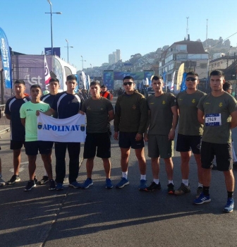 EFECTIVOS DE LA ACADEMIA POLITÉCNICA NAVAL PARTICIPAN EN MARATÓN DE VIÑA DEL MAR.