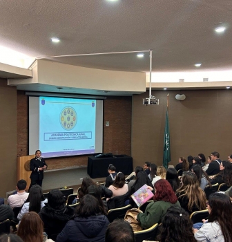 ACADEMIA POLITÉCNICA NAVAL PARTICIPÓ EN JORNADAS DE LA UNIVERSIDAD SANTO TOMÁS DE VIÑA DEL MAR.