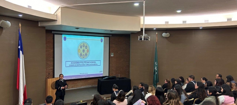 ACADEMIA POLITÉCNICA NAVAL PARTICIPÓ EN JORNADAS DE LA UNIVERSIDAD SANTO TOMÁS DE VIÑA DEL MAR.