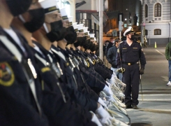 ACADEMIA POLITÉCNICA NAVAL REALIZÓ PREPARATORIA NOCTURNA PARA EL DESFILE DEL 21 DE MAYO.