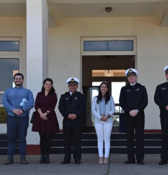 ALCALDESA RIPAMONTI VISITA LA ACADEMIA POLITÉCNICA NAVAL.