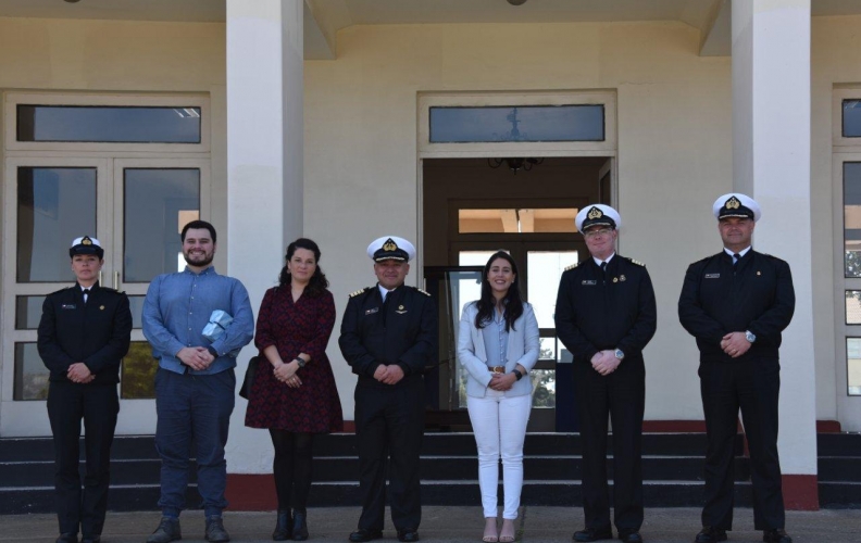 ALCALDESA RIPAMONTI VISITA LA ACADEMIA POLITÉCNICA NAVAL.