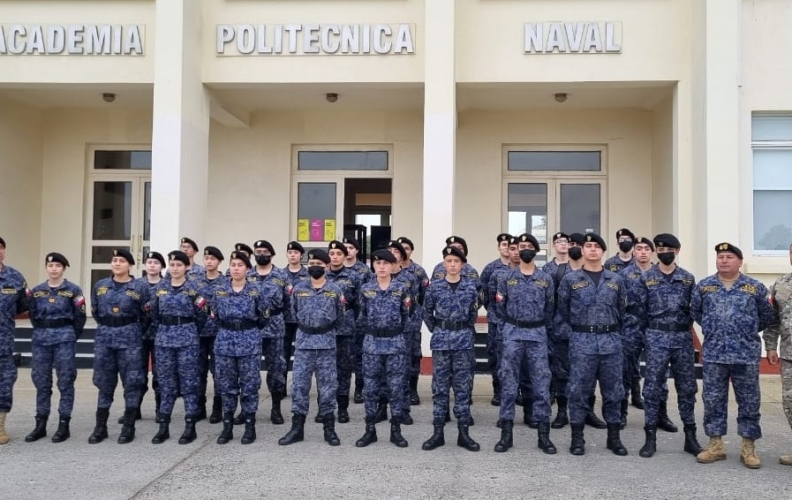 COLEGIO PREMILITAR VISITÓ LA ACADEMIA POLITÉCNICA NAVAL.