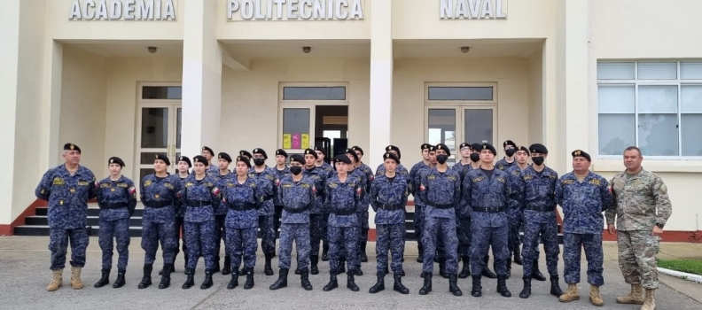 COLEGIO PREMILITAR VISITÓ LA ACADEMIA POLITÉCNICA NAVAL.