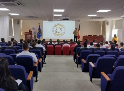 UNIDAD DE ASEGURAMIENTO DE LA CALIDAD DE LA ACADEMIA POLITÉCNICA NAVAL COMENZÓ CICLO DE CHARLAS A SUS OFICIALES ALUMNOS.