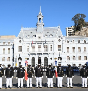 ACADEMIA POLITÉCNICA NAVAL PRESENTE EN CONMEMORACIÓN A LAS GLORIAS NAVALES.