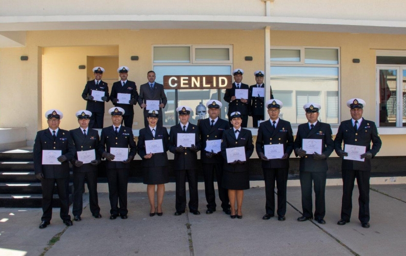 LA ACADEMIA POLITÉCNICA NAVAL DIÓ POR FINALIZADO EL 7° CURSO DE MANDO 2022.