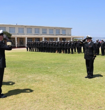 ACADEMIA POLITÉCNICA NAVAL DESPIDE A PERSONAL QUE SE ACOGIERON A RETIRO.