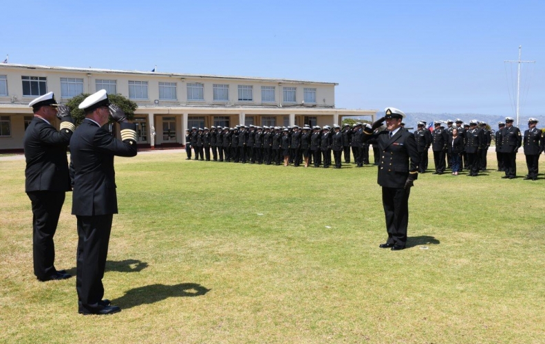 ACADEMIA POLITÉCNICA NAVAL DESPIDE A PERSONAL QUE SE ACOGIERON A RETIRO.