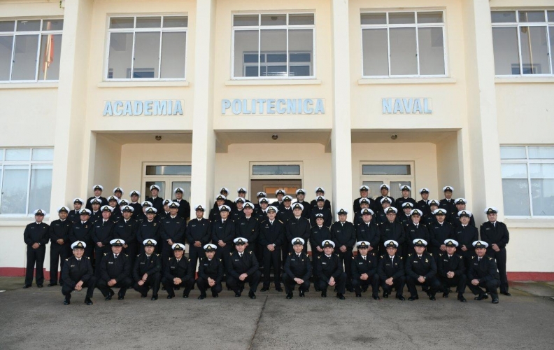 SEMINARIO DE SUBOFICIALES MAYORES PRIZONA SE EFECTUÓ EN LA ACADEMIA POLITÉCNICA NAVAL.