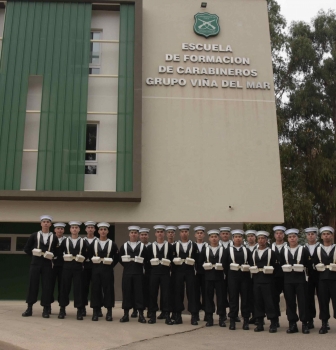 ACADEMIA POLITÉCNICA NAVAL REPRESENTÓ A LA INSTITUCIÓN EN EL 96° ANIVERSARIO DE CARABINEROS DE CHILE.