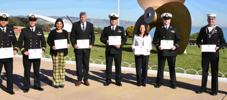 PREMIACIÓN DE CONCURSO DE INNOVACIÓN “DESAFÍO RIZO” EN ACADEMIA POLITÉCNICA NAVAL.