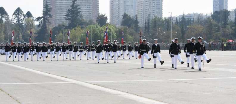 ACADEMIA POLITÉCNICA NAVAL DESFILÓ EN EL DÍA DE LAS GLORIAS DEL EJÉRCITO DE CHILE.