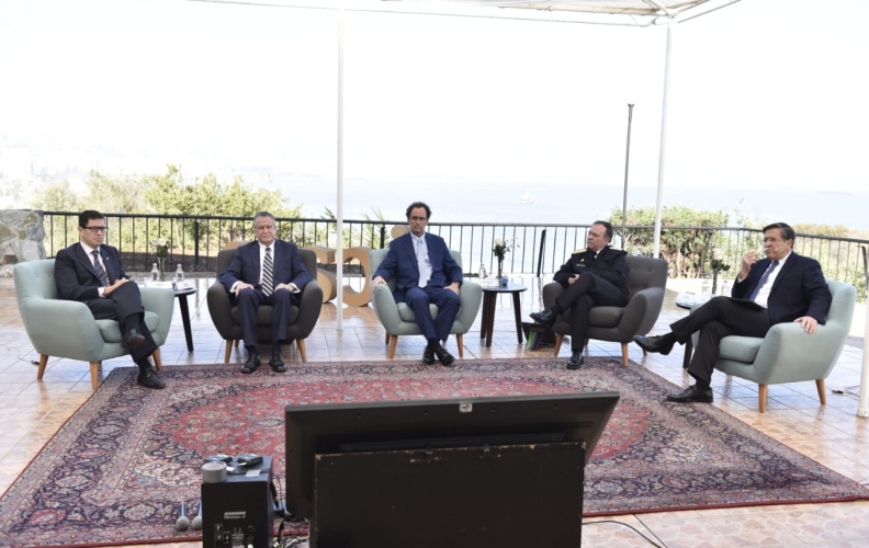 ALMIRANTE JULIO LEIVA PARTICIPÓ EN EL ENCUENTRO “CONSTRUCCIÓN NAVAL CONTINUA” REALIZADO POR ICARE. ALMIRANTE JULIO LEIVA PARTICIPÓ EN EL ENCUENTRO “CONSTRUCCIÓN NAVAL CONTINUA” REALIZADO POR ICARE.