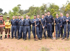 CAPACITACIÓN Y ENTRENAMIENTO A LA BRIGADA FORESTAL DE LA ARMADA REALIZÓ LA ACADEMIA POLITÉCNICA NAVAL.