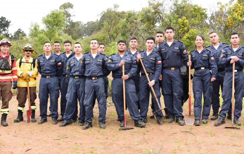 CAPACITACIÓN Y ENTRENAMIENTO A LA BRIGADA FORESTAL DE LA ARMADA REALIZÓ LA ACADEMIA POLITÉCNICA NAVAL.