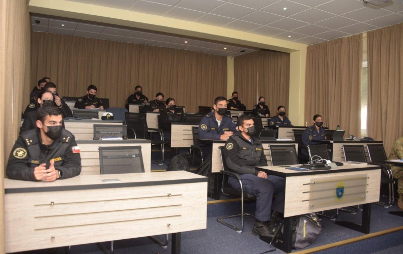 CURSO DE GUARDIAMARINAS DE LA ACADEMIA POLITÉCNICA NAVAL REALIZÓ TALLER DE COMUNICACIONES. CURSO DE GUARDIAMARINAS DE LA ACADEMIA POLITÉCNICA NAVAL REALIZÓ TALLER DE COMUNICACIONES.