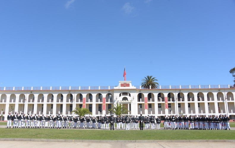 FUERZAS DE PRESENTACIÓN DE LA APOLINAV DESFILARON EN VALPARAÍSO EN CONMEMORACIÓN DEL 211° ANIVERSARIO PATRIO. FUERZAS DE PRESENTACIÓN DE LA APOLINAV DESFILARON EN VALPARAÍSO EN CONMEMORACIÓN DEL 211° ANIVERSARIO PATRIO.