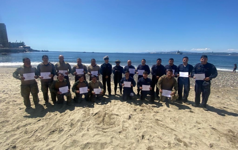 ACADEMIA POLITÉCNICA NAVAL REALIZÓ CURSO “PATRÓN DE BOTE DE GOMA” PARA DOTACIÓN ANTÁRTICA.