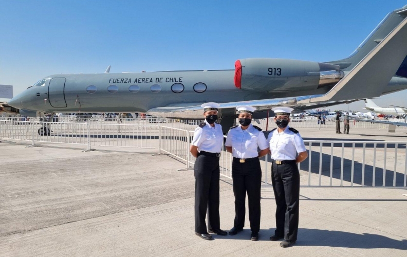DELEGACIÓN DE LA ACADEMIA POLITÉCNICA NAVAL VISITÓ FIDAE 2022. DELEGACIÓN DE LA ACADEMIA POLITÉCNICA NAVAL VISITÓ FIDAE 2022.
