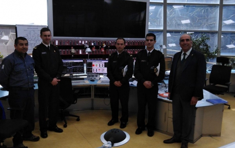 CURSO DE OFICIALES DE INGENIERÍA ELÉCTRICA REALIZÓ VISITA PROFESIONAL. CURSO DE OFICIALES DE INGENIERÍA ELÉCTRICA REALIZÓ VISITA PROFESIONAL.
